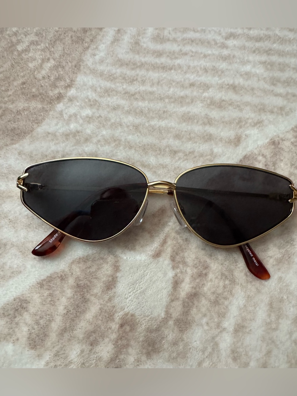 Gold Frame Black Lens Cat-Eye Sunglasses - Women Accessories